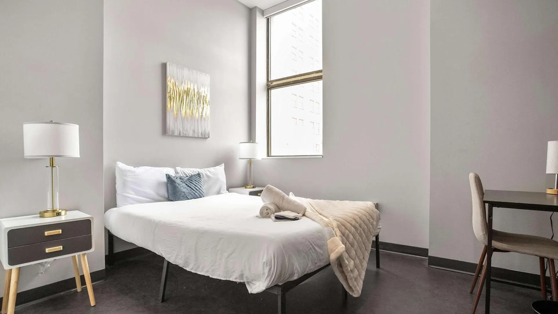 CozySuites Modern 1BR in Downtown Pitts #4 Pittsburgh